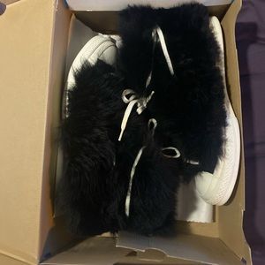 Converse Fur Ambush collab